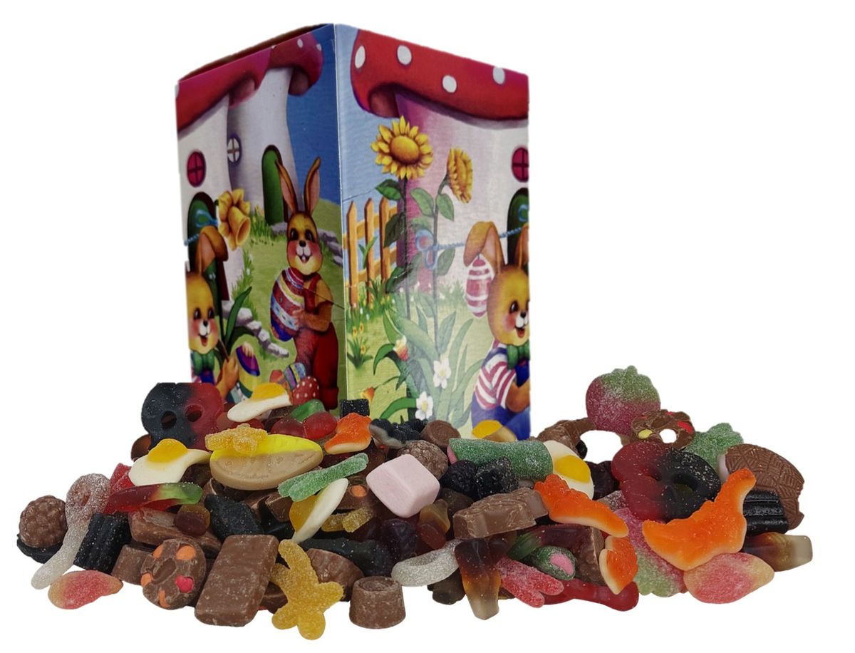 Firkantet påskeegg med 750g smågodt- og sjokoladeblanding